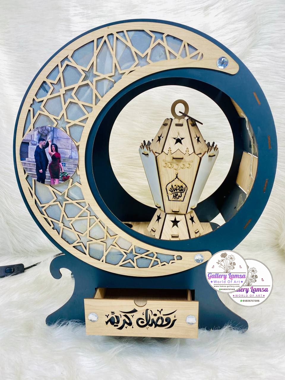 ستاند دائري هلال وفانوس فضي أزرق